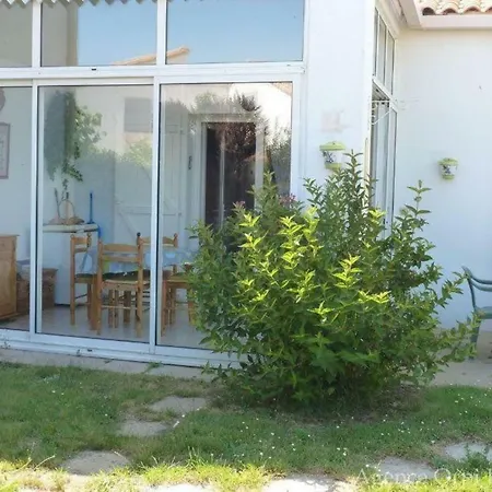 Maison Dans Avec Piscine Proche De La Mer Prázdninový dům *