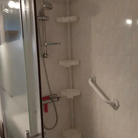 Prázdninový dům Maison Dans Avec Piscine Proche De La Mer *